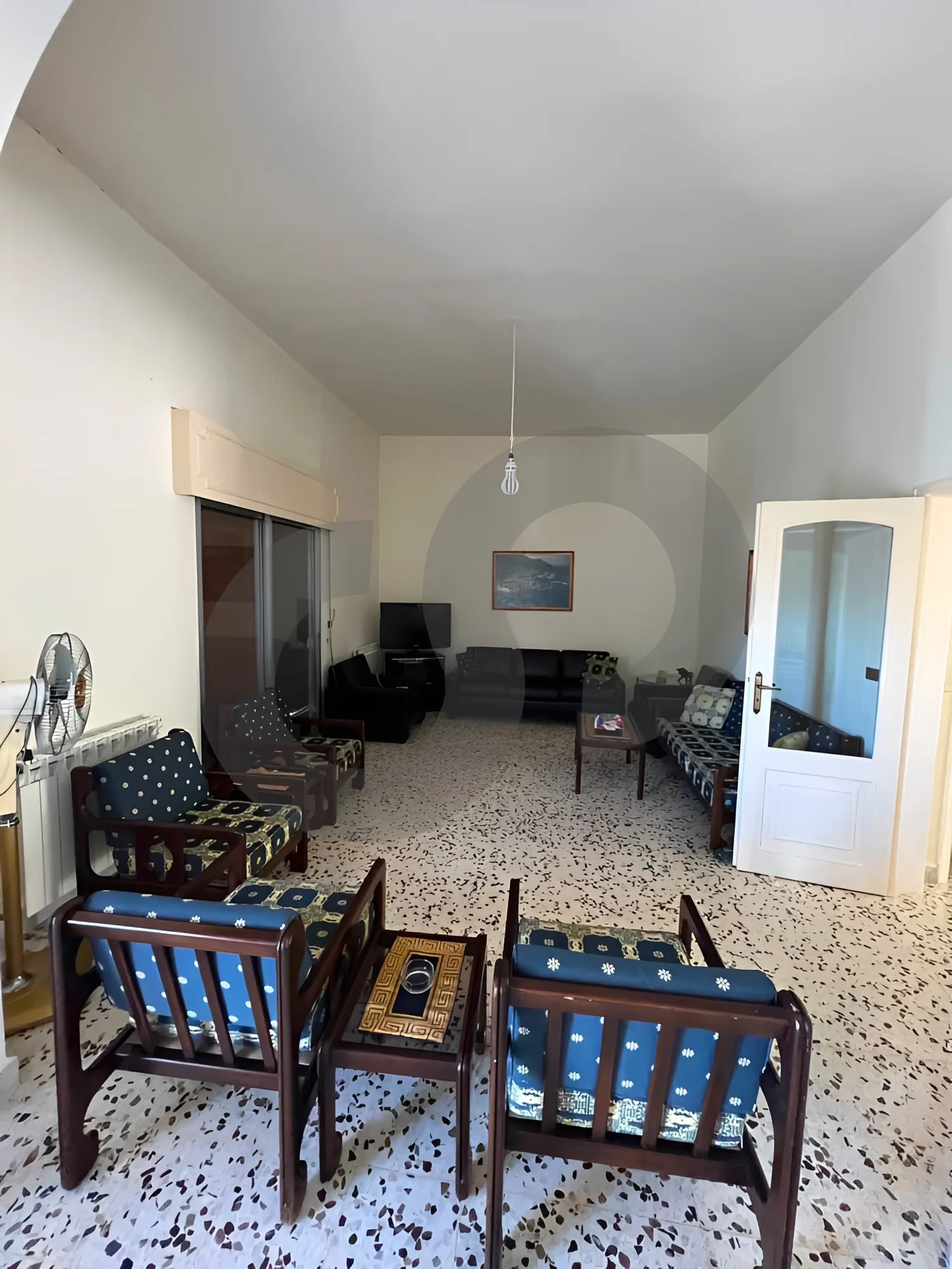 Building for Sale in Dfoun