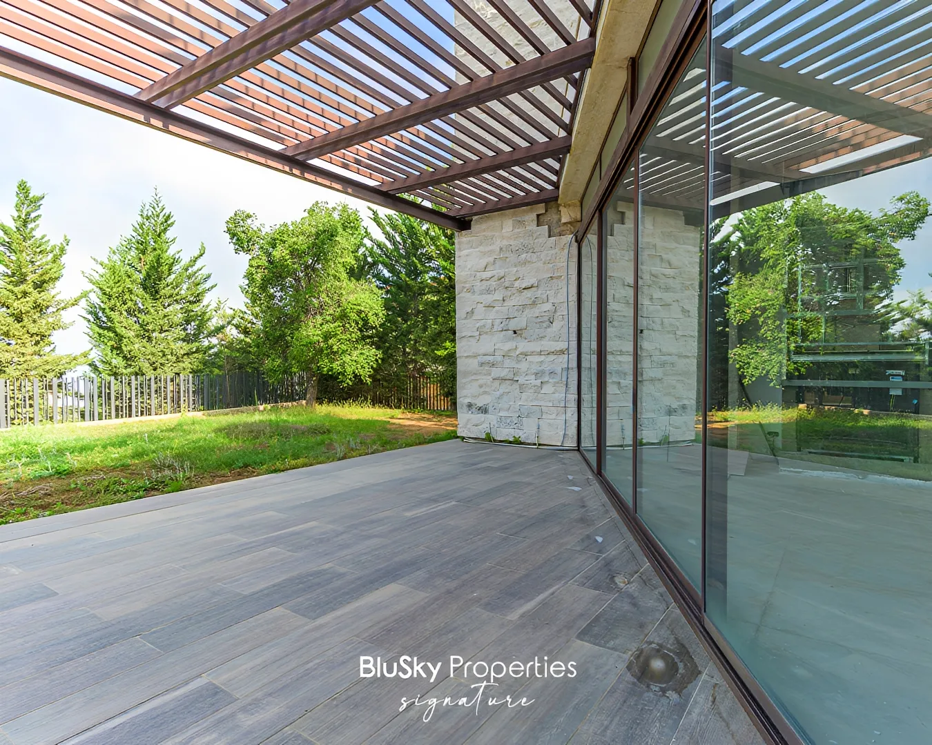 Villa for sale in Qennabet broummana, lebanon - 4 bed, 7.0 bath