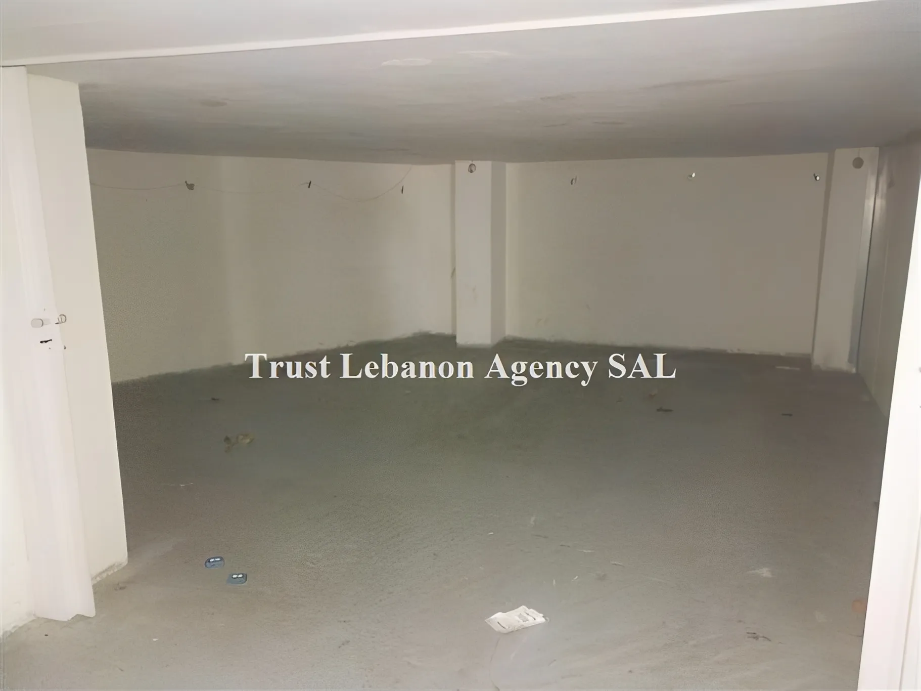 Commercial Property For Sale in Metn, Dekweneh