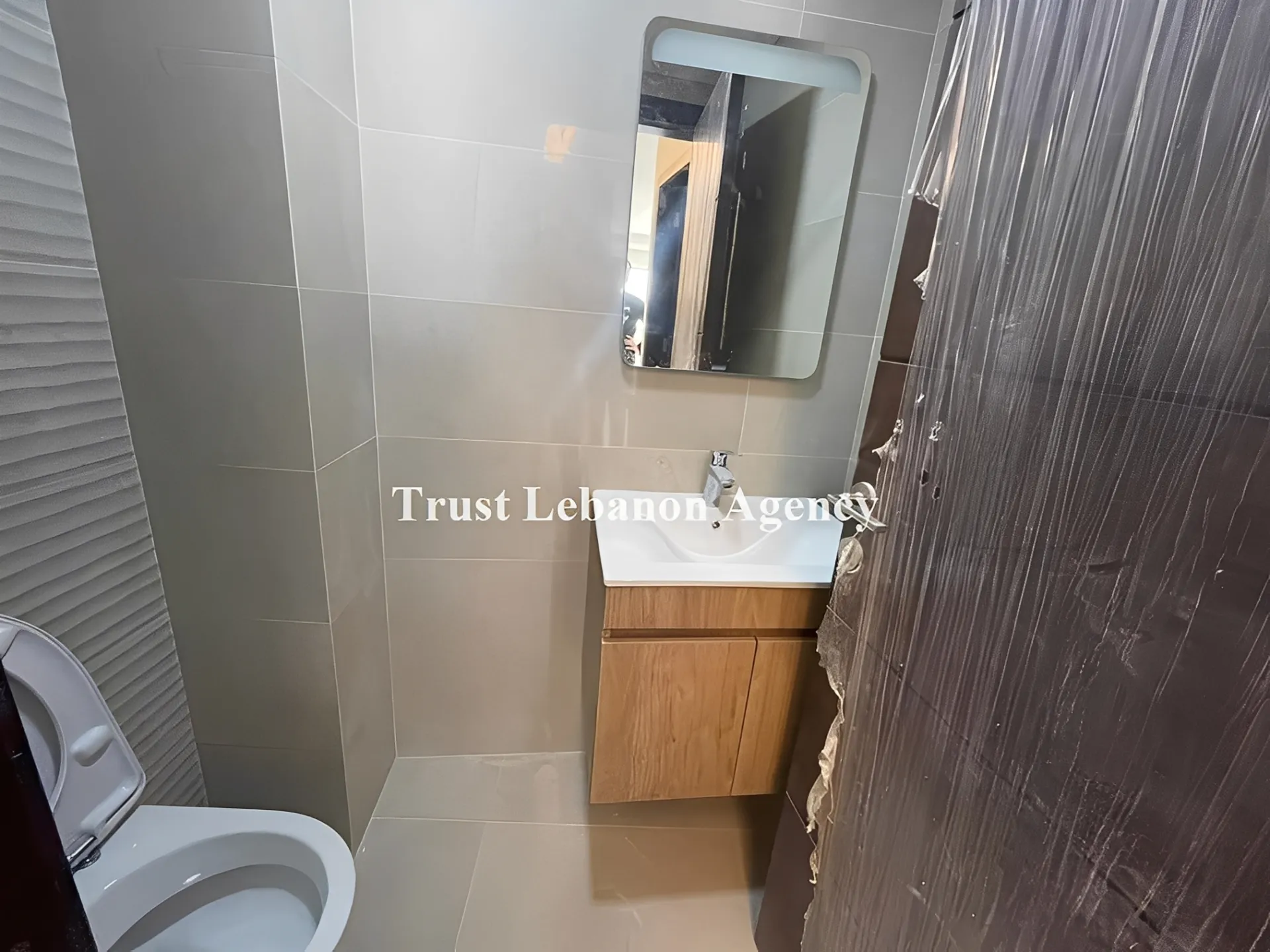 Apartment for Sale in Metn Monteverde Lebanon - 3 bed, 4 bath