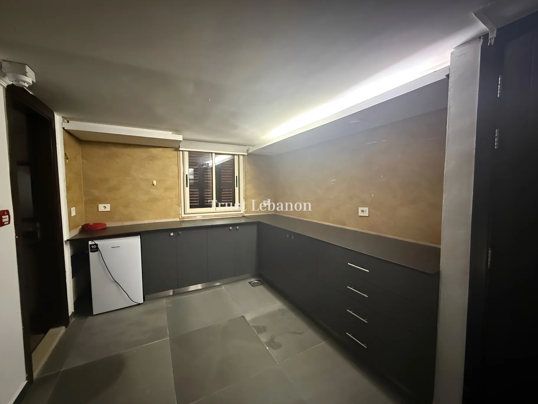 Residential Building for rent in Beit Meri, Lebanon