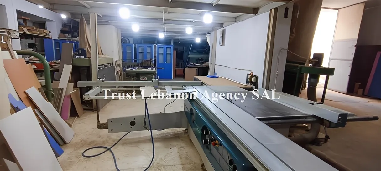 Commercial Property For Rent in Metn, Dbayeh
