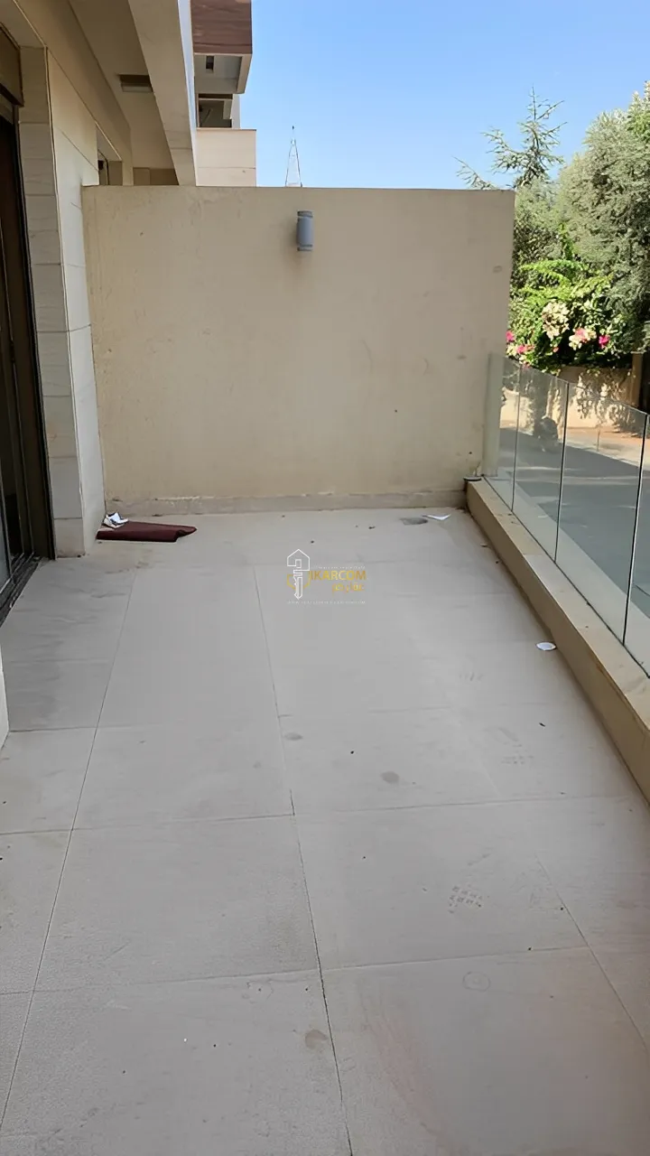 Apartment for Sale in Mansourieh - 3 bed, 4 bath
