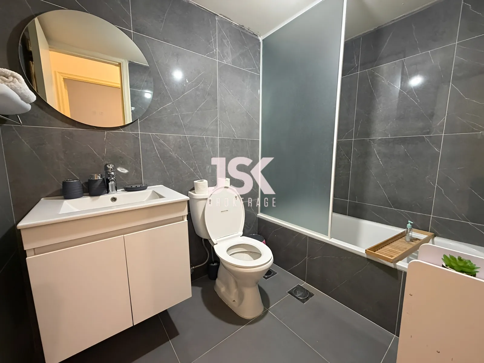 Apartment for Rent in Batroun