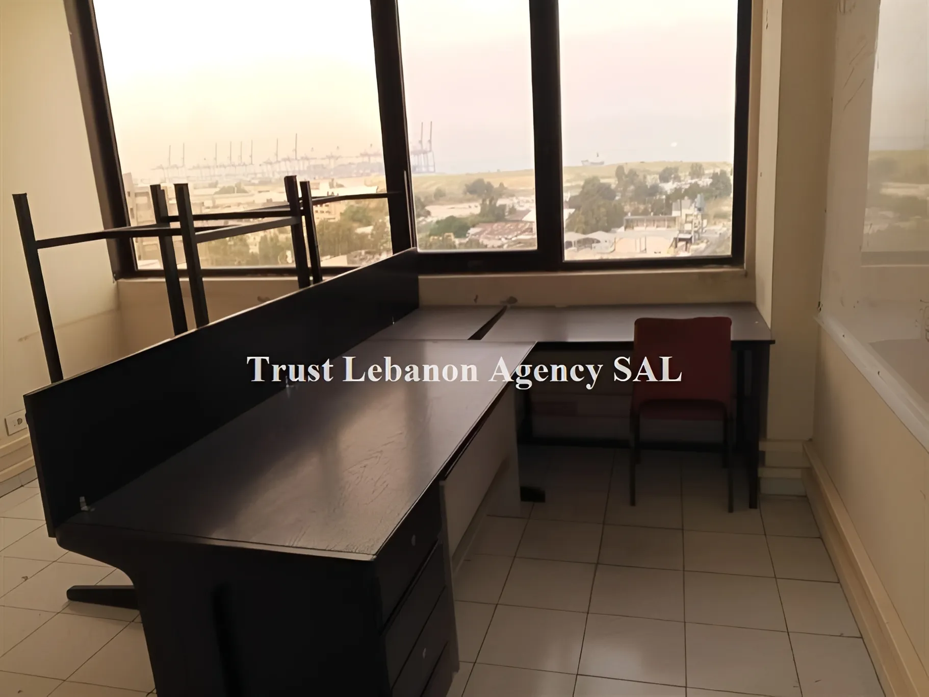 Office For Rent in Metn, Dawra