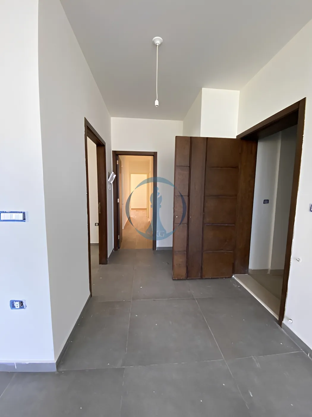 Apartment for sale in Haret Sakher