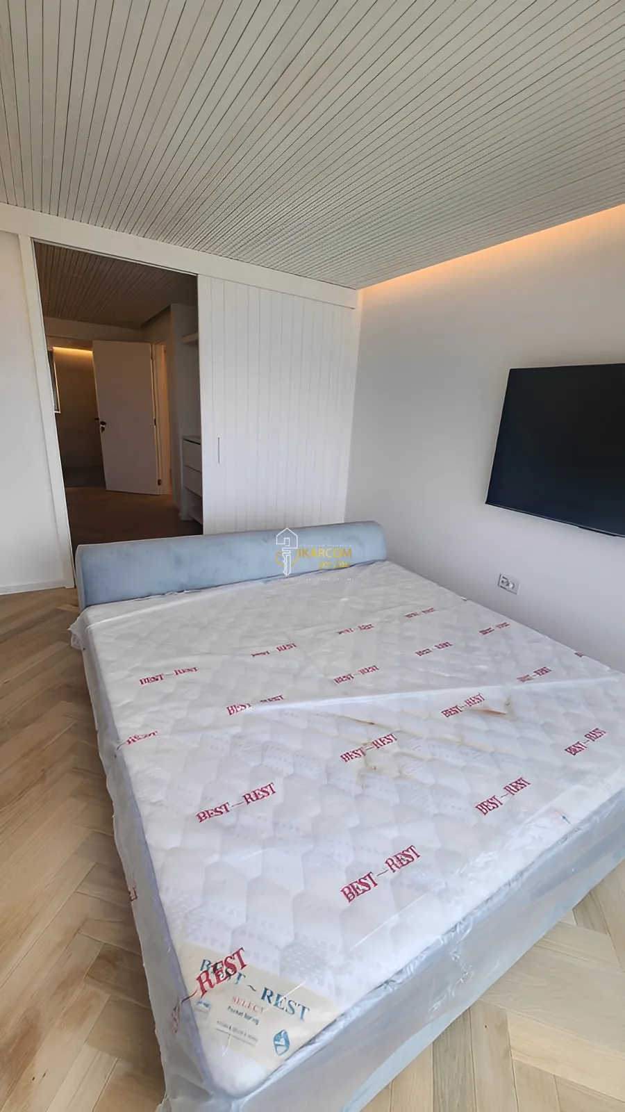 Chalet for Rent in Halat
