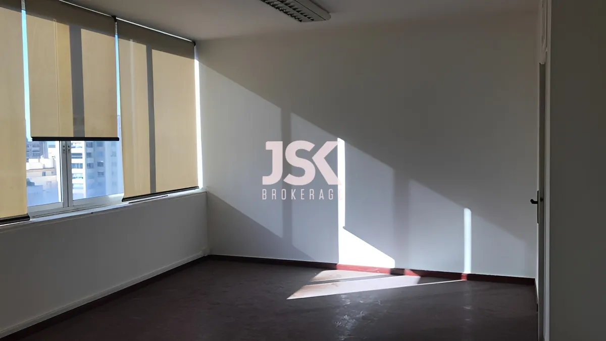 Office for rent in Verdun