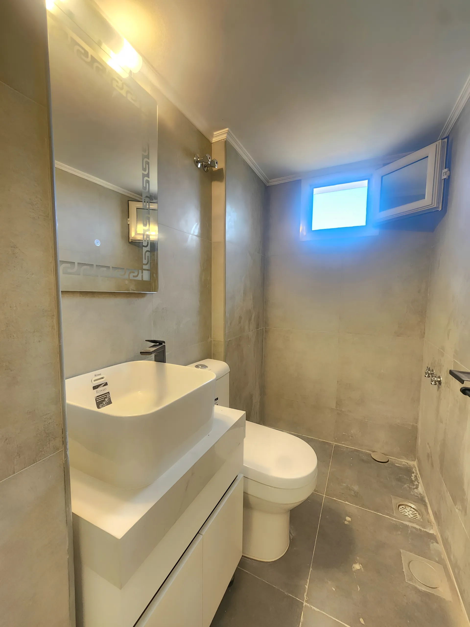 Residential Building for sale in Amchit, Lebanon
