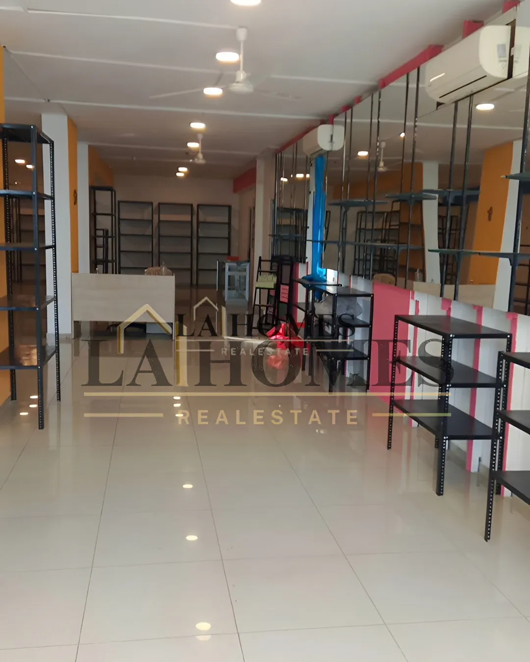 Shop for rent in Haret sakher, lebanon