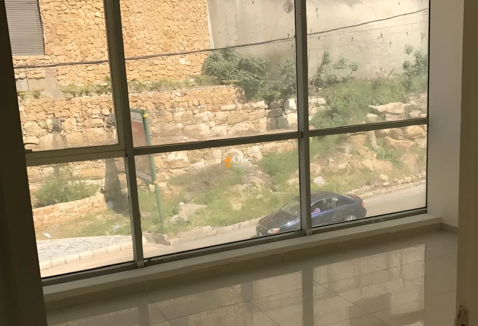 Office for rent in Mansourieh, Lebanon