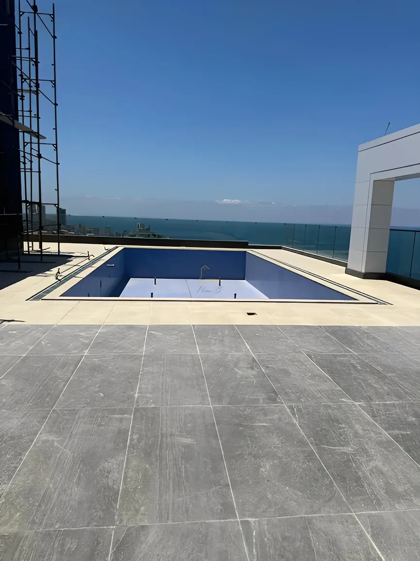 Apartment for Sale in Ain Al Mraiseh, Beirut, Lebanon
