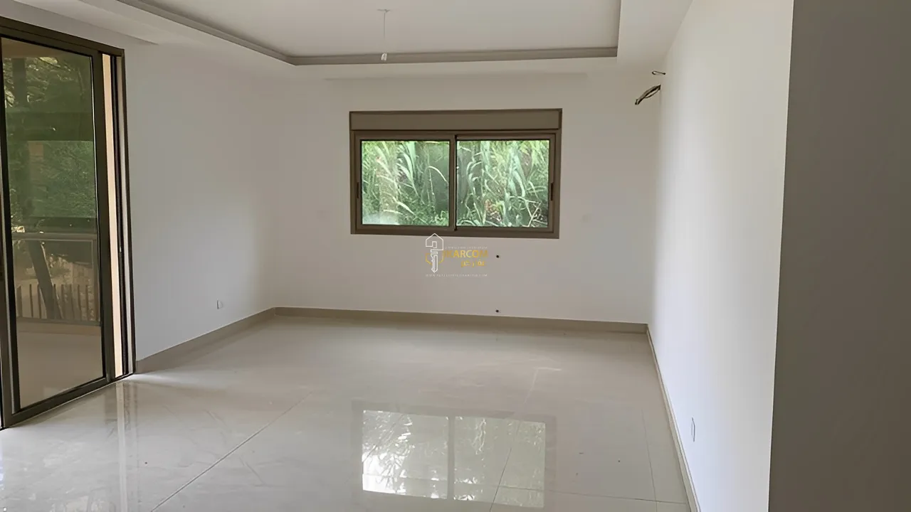 Apartment for Sale in Jouret El Ballout