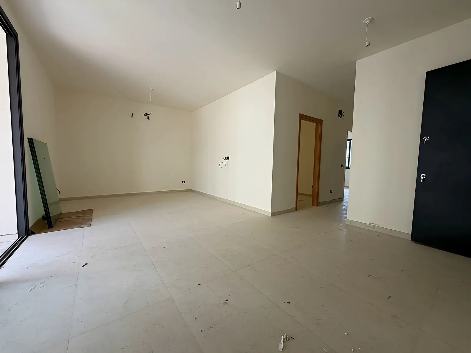 Apartment for Sale in Zouk Mosbeh - 2 bed, 2 bath