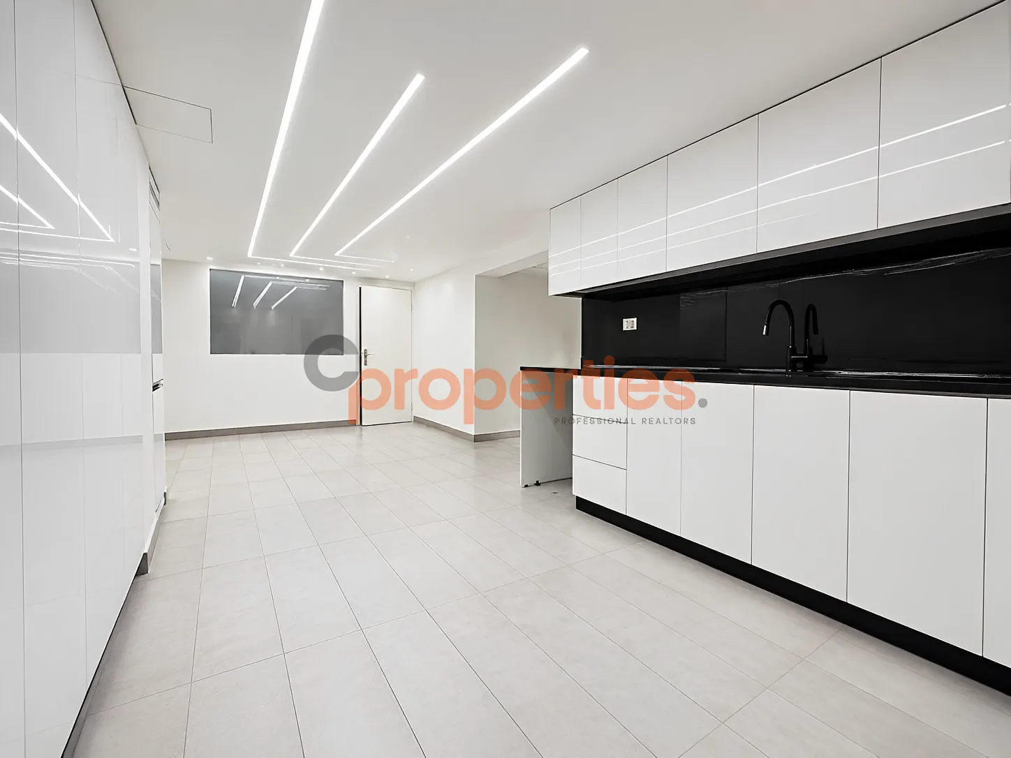 Office for Rent in Ras Beirut