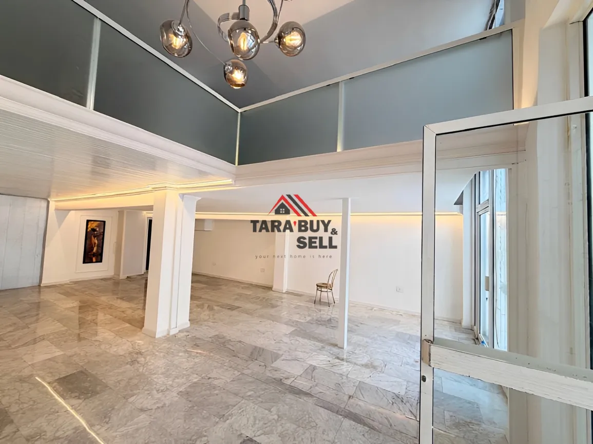 Shop for sale in Zouk Mikael