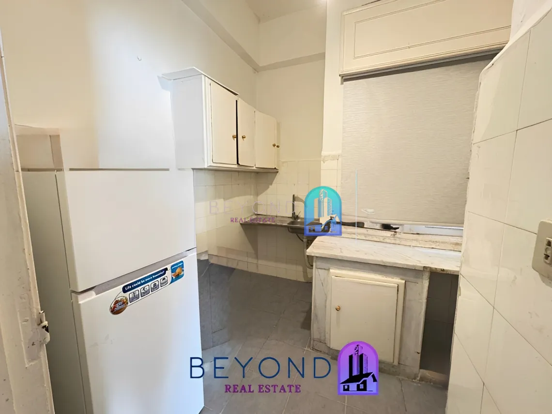 Apartment for sale in Manara, Beirut, Lebanon - 2 bed, 2 bath