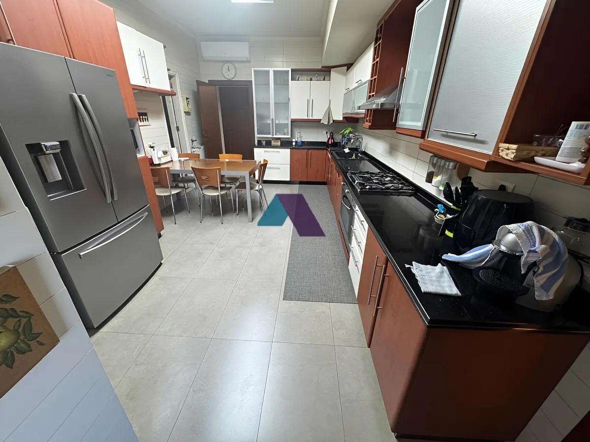 Apartment for Sale in Beit Meri