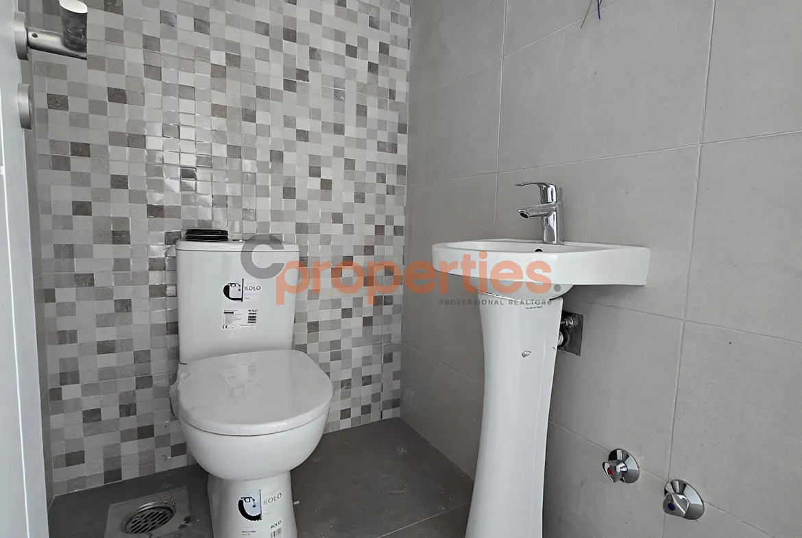 Apartment for Sale in Forn El Chebbak