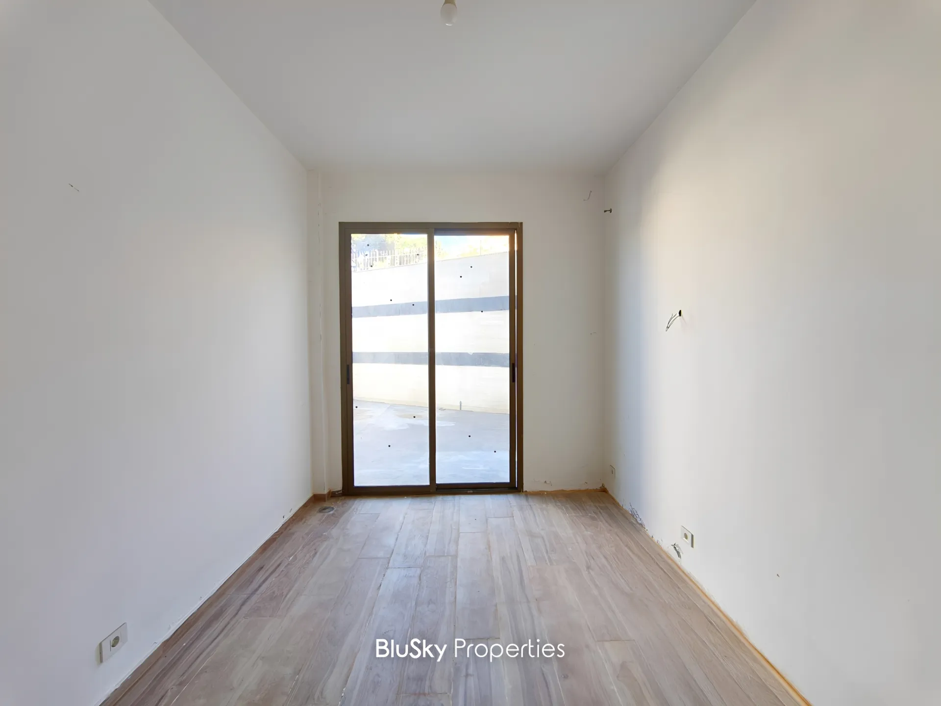 Apartment for sale in Baabdat