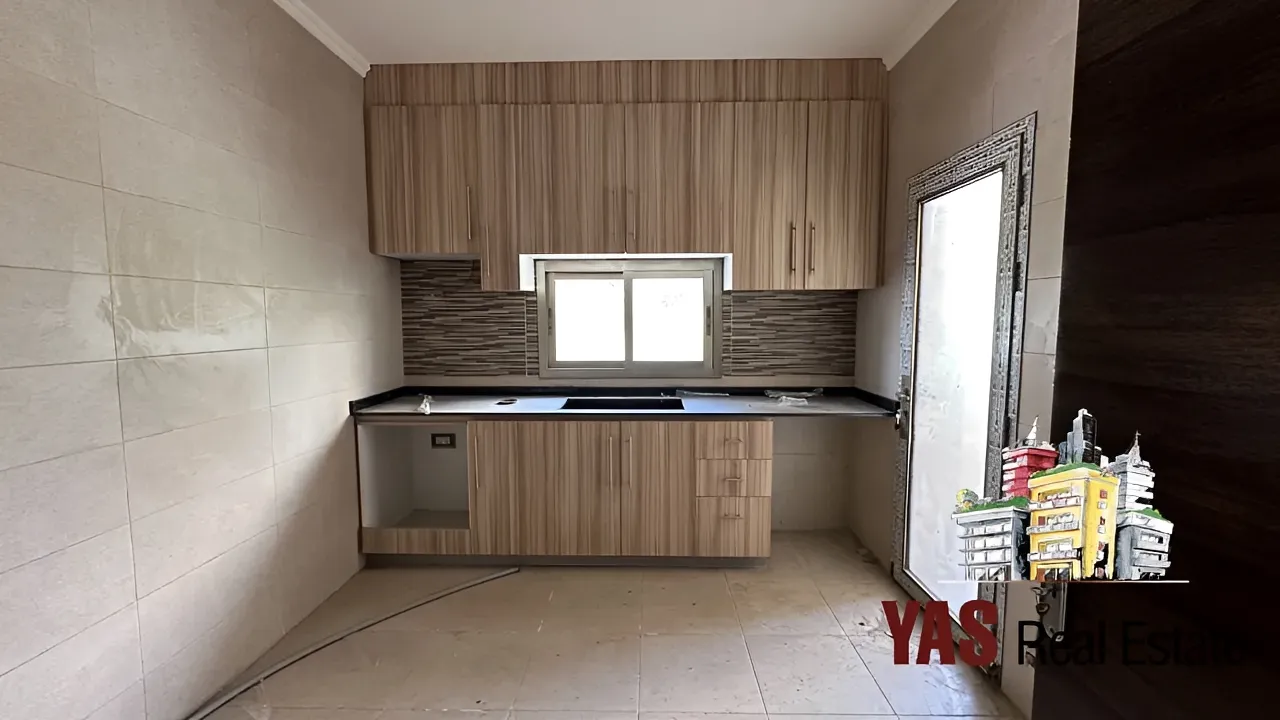 Apartment for Sale in Ballouneh