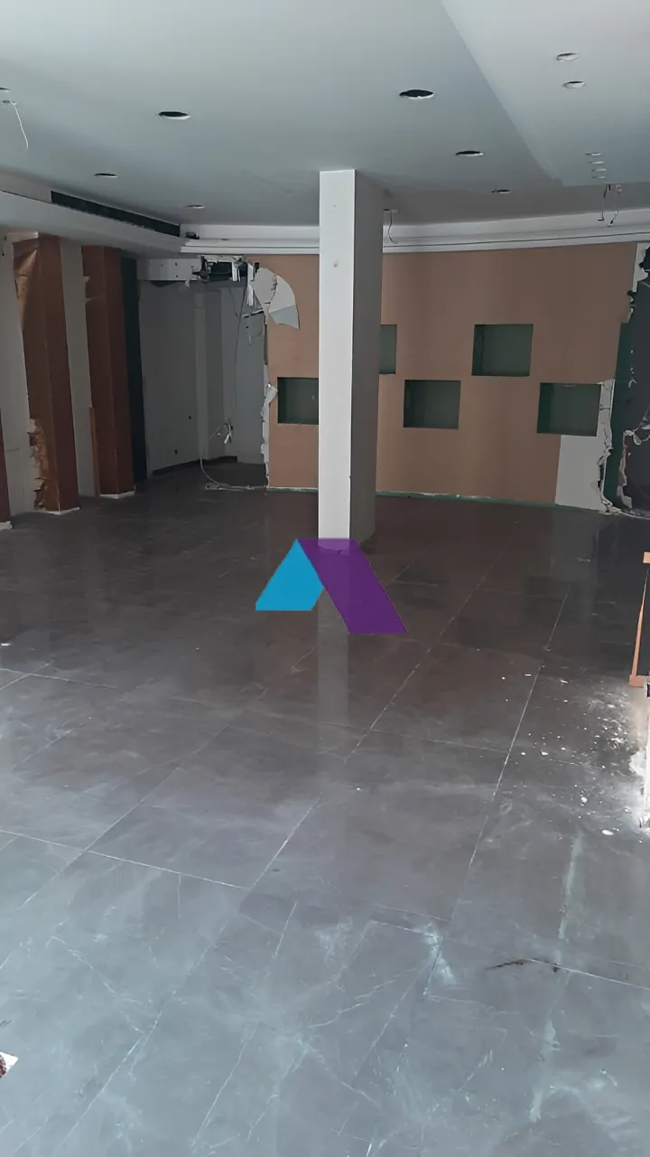 Shop for rent in Achrafieh