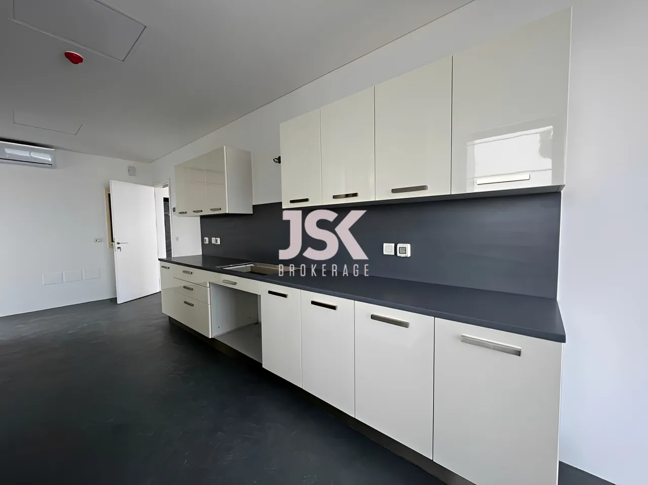 Apartment for Sale in Achrafieh