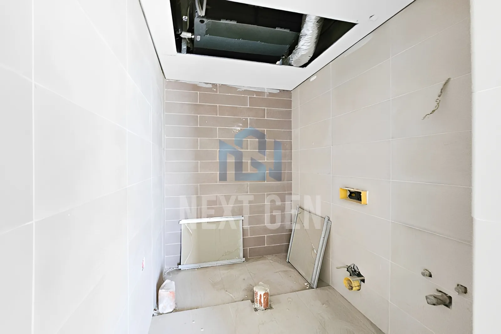 Apartment for Sale in Achrafieh - 2 bed, 4 bath