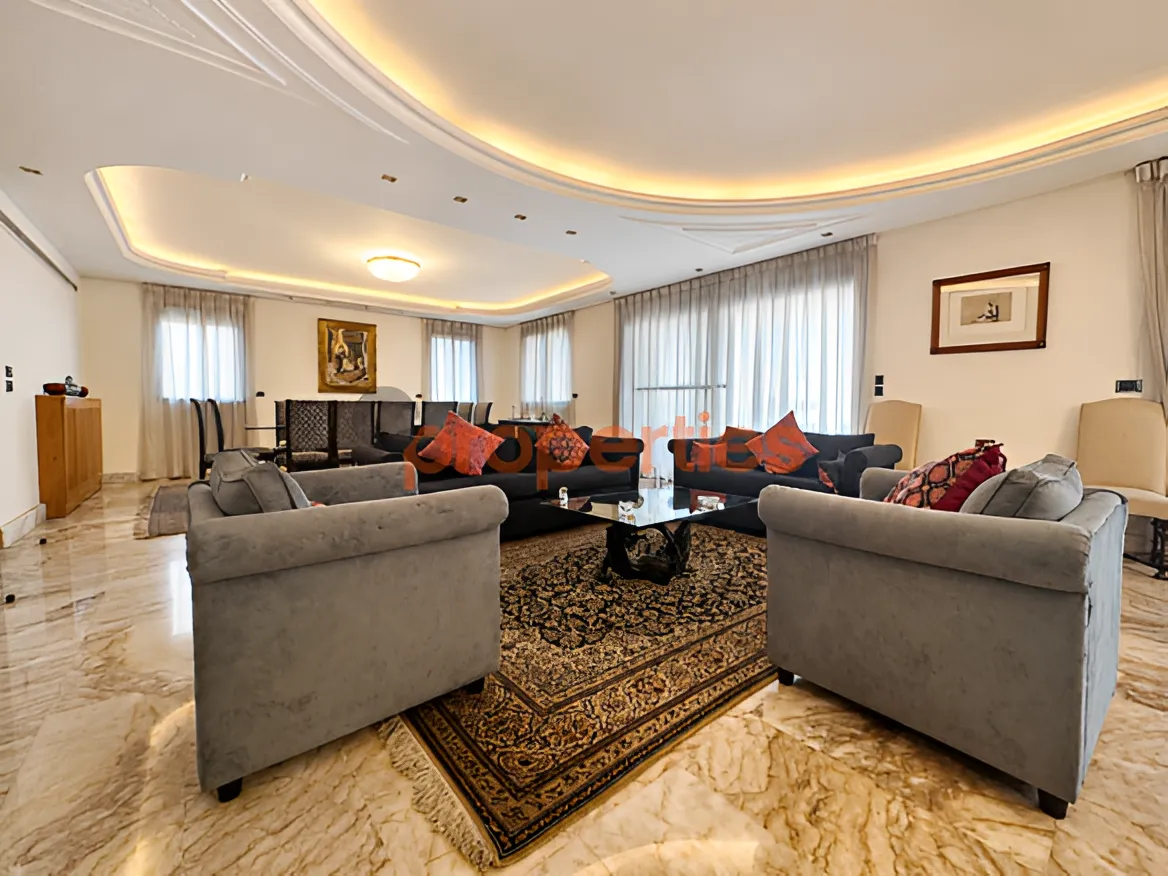 Duplex for rent in Ramleh Al Bayda, Beirut, Lebanon - 4 bed, 5.5 bath