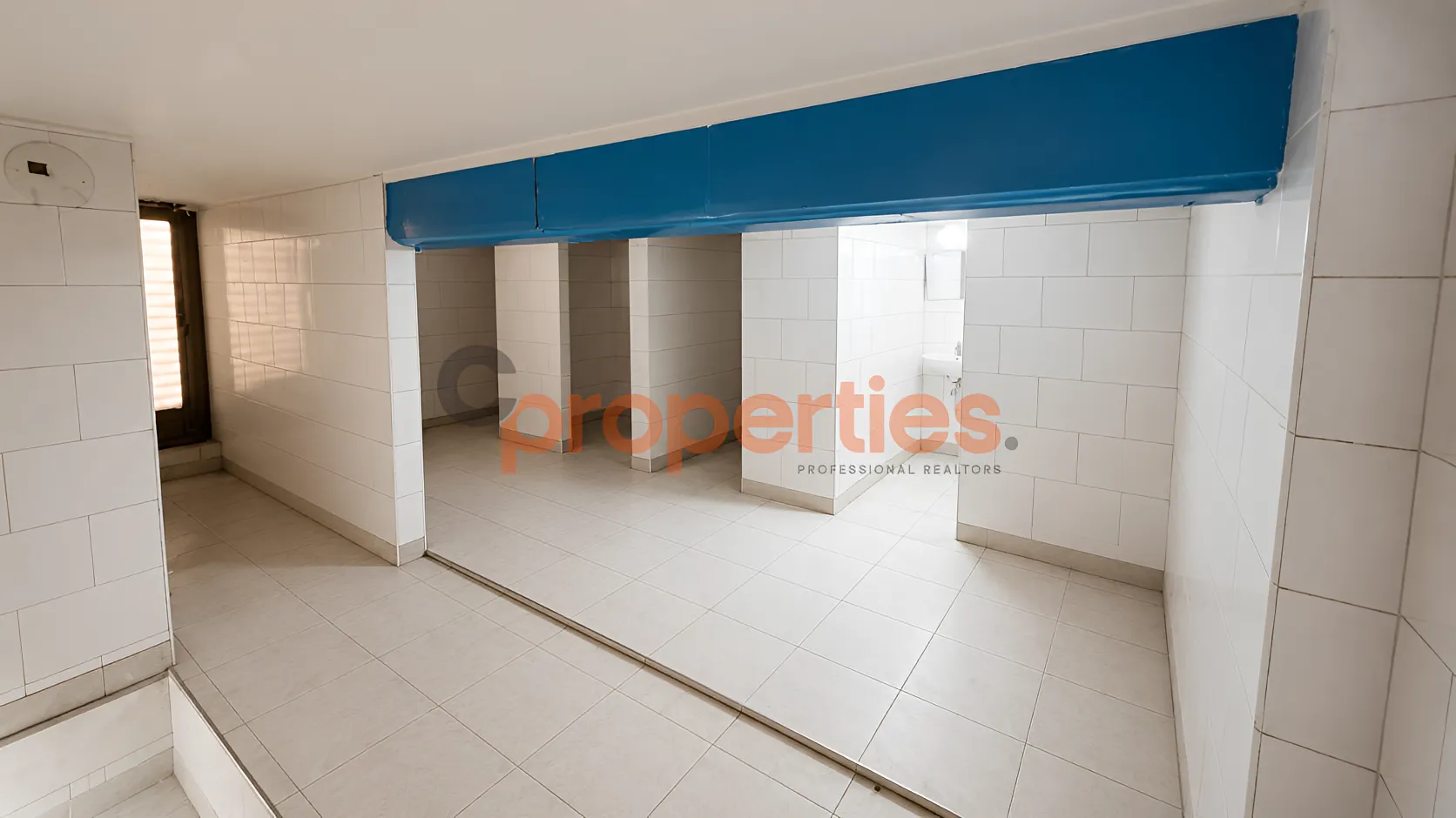 Showroom for Rent in Gemmayzeh