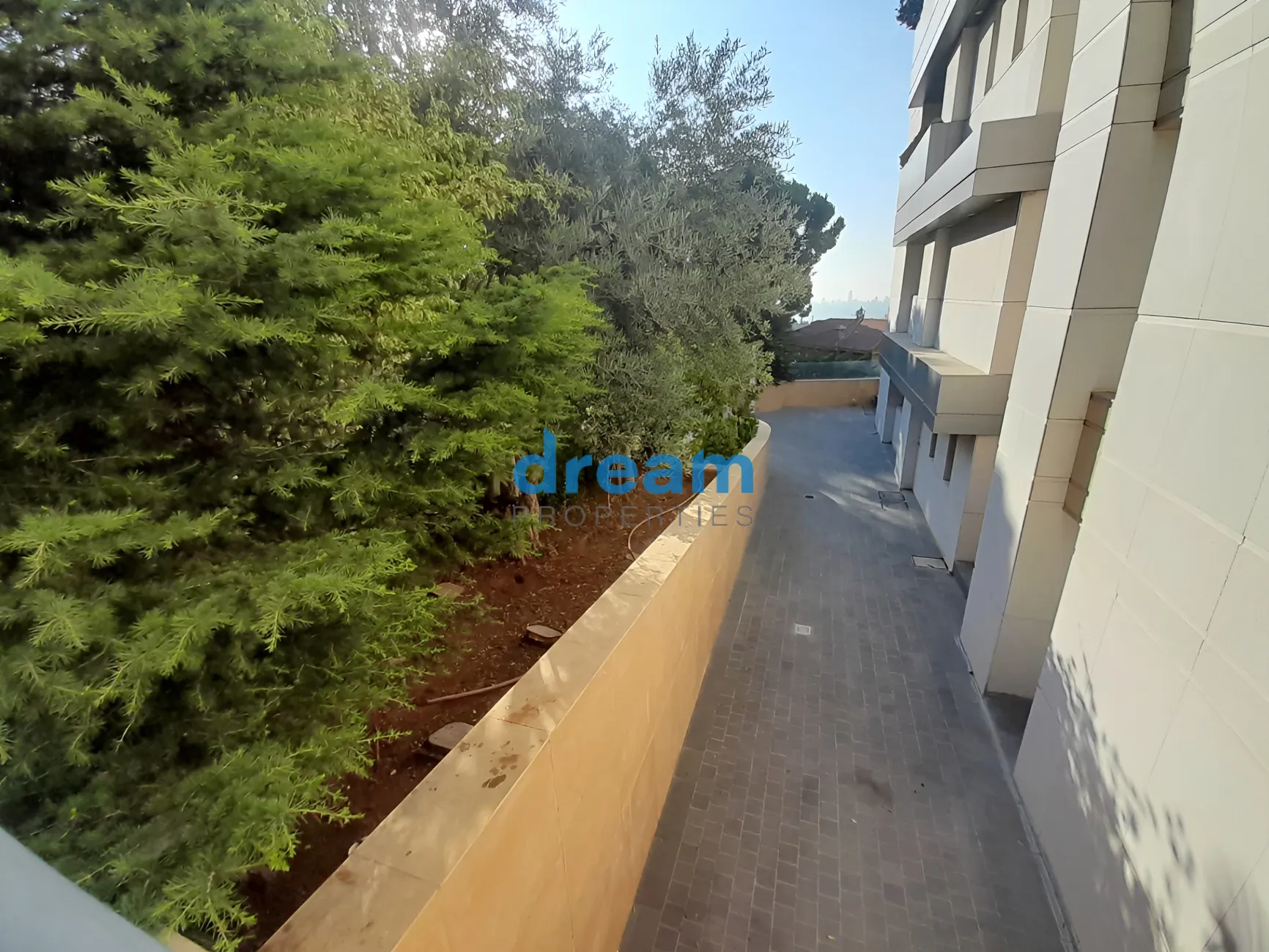Apartment for sale in Yarzeh, Lebanon - 4 bed, 5 bath