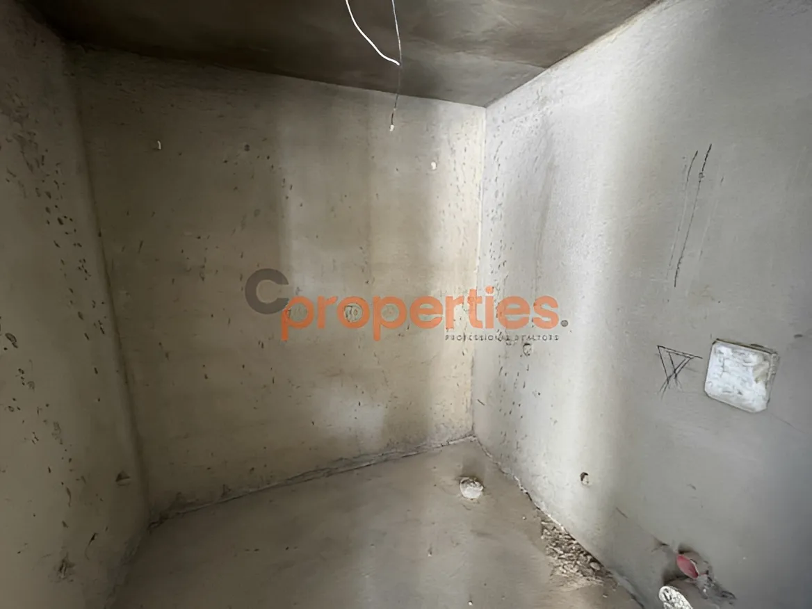 Apartment for Sale in Ain Aar