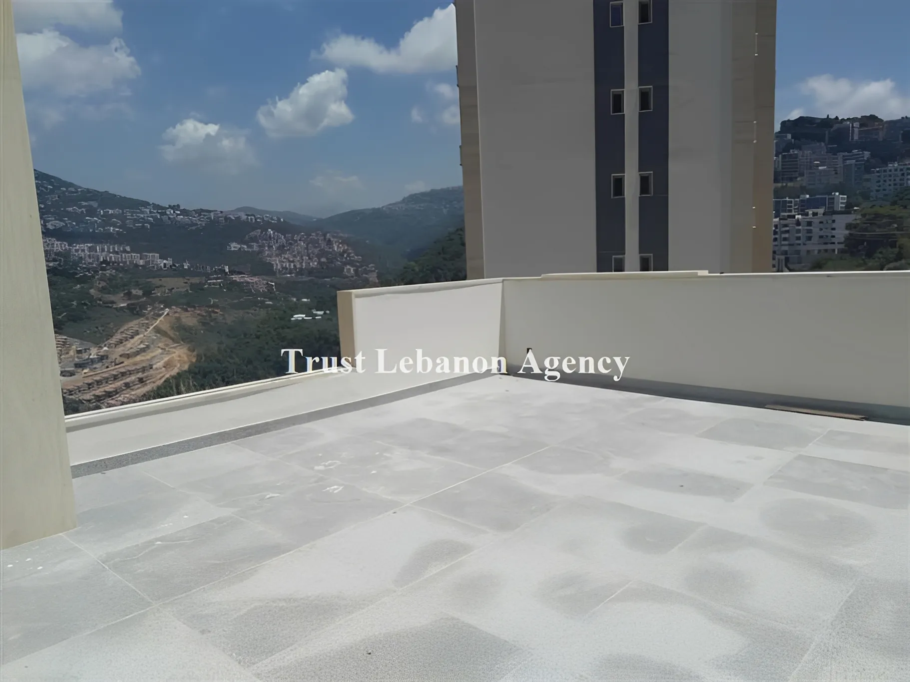 Apartment for Sale in Baabda Fiyadieh Lebanon