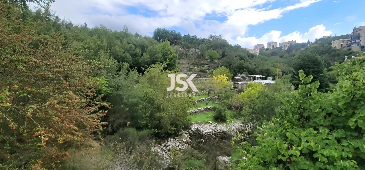Land for Sale in Rayfoun