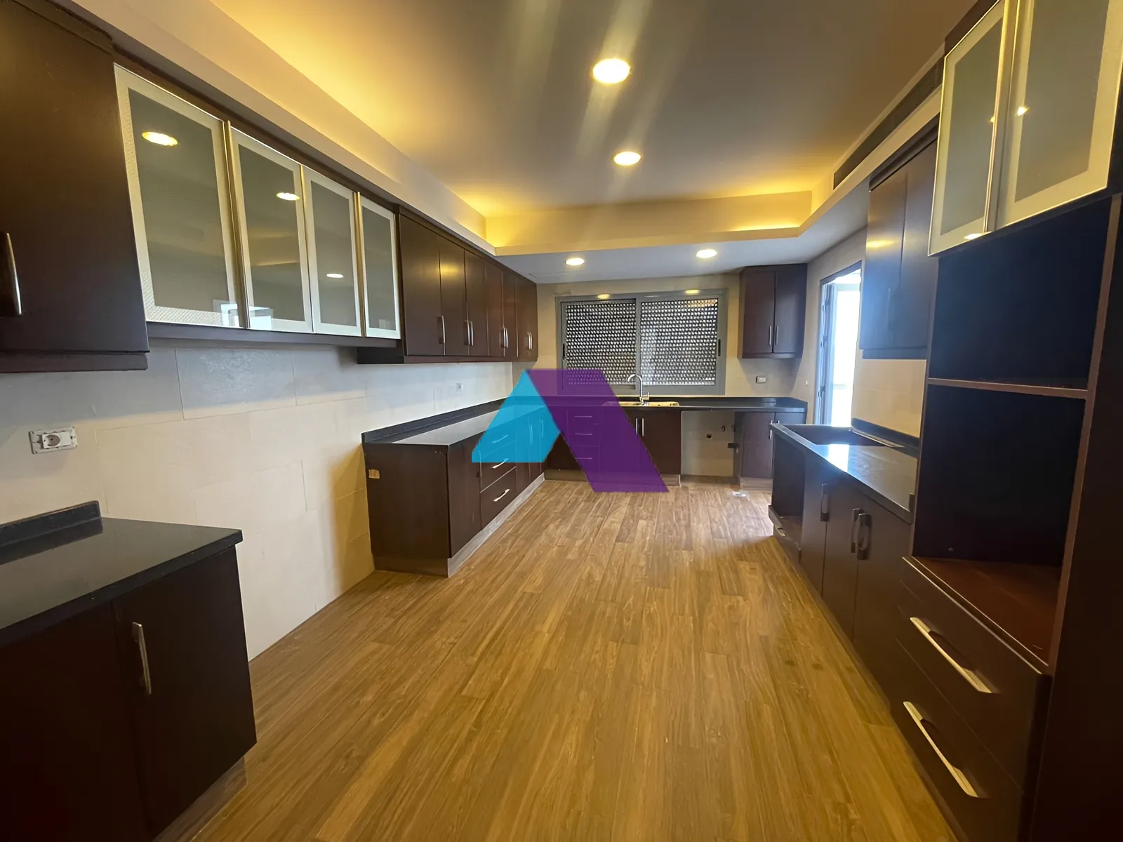 Apartment for Sale in Horch Tabet