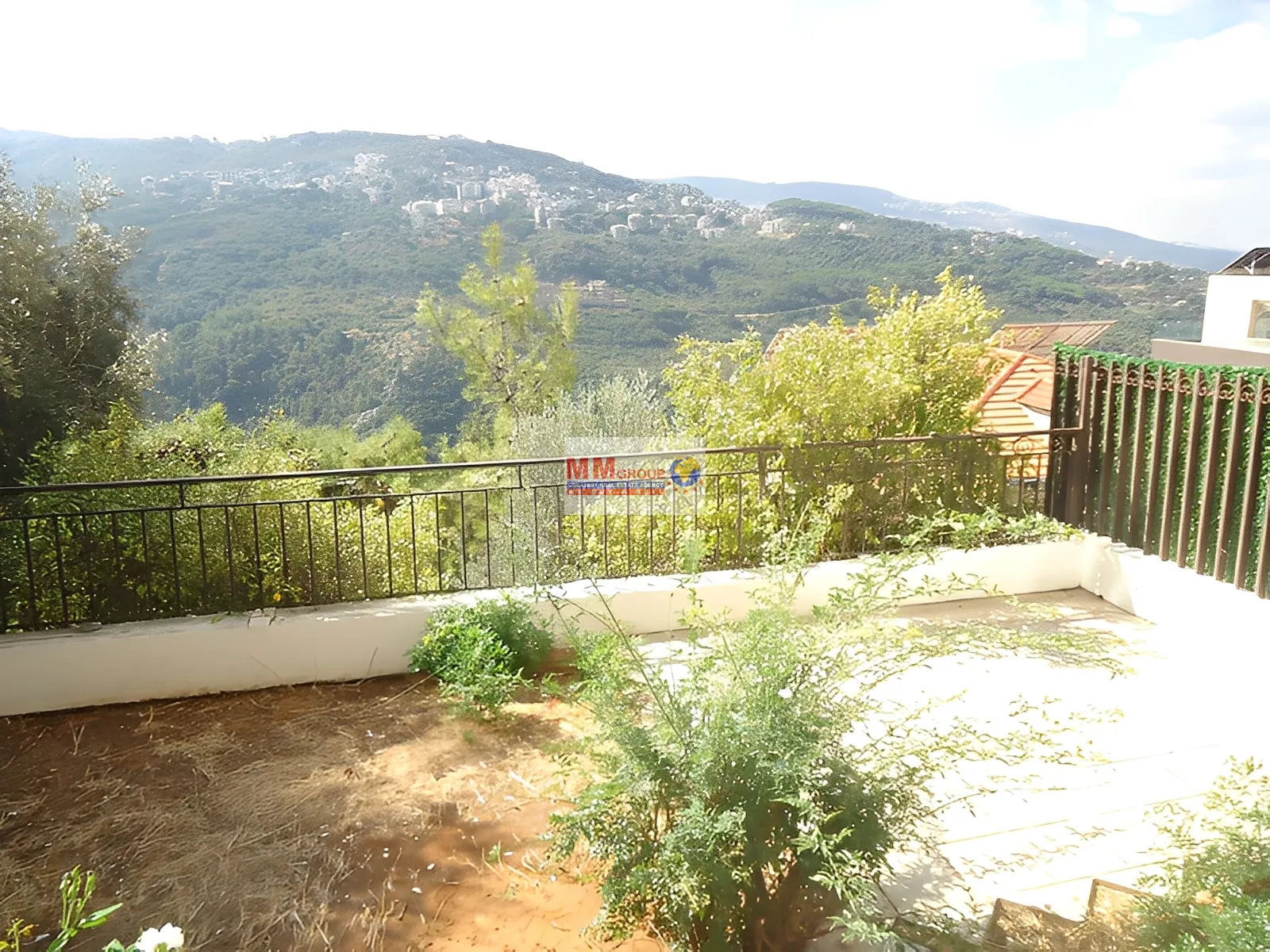 Apartment for Rent in Montiverde