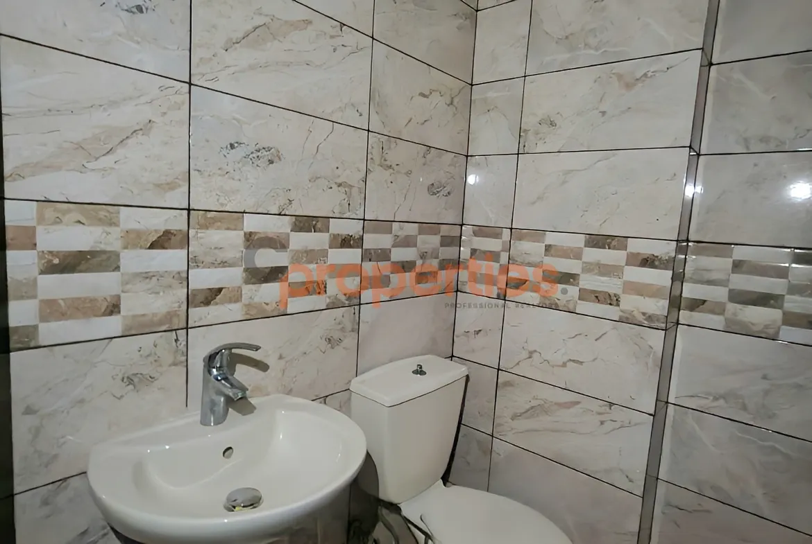 Apartment for Sale in Aamchit