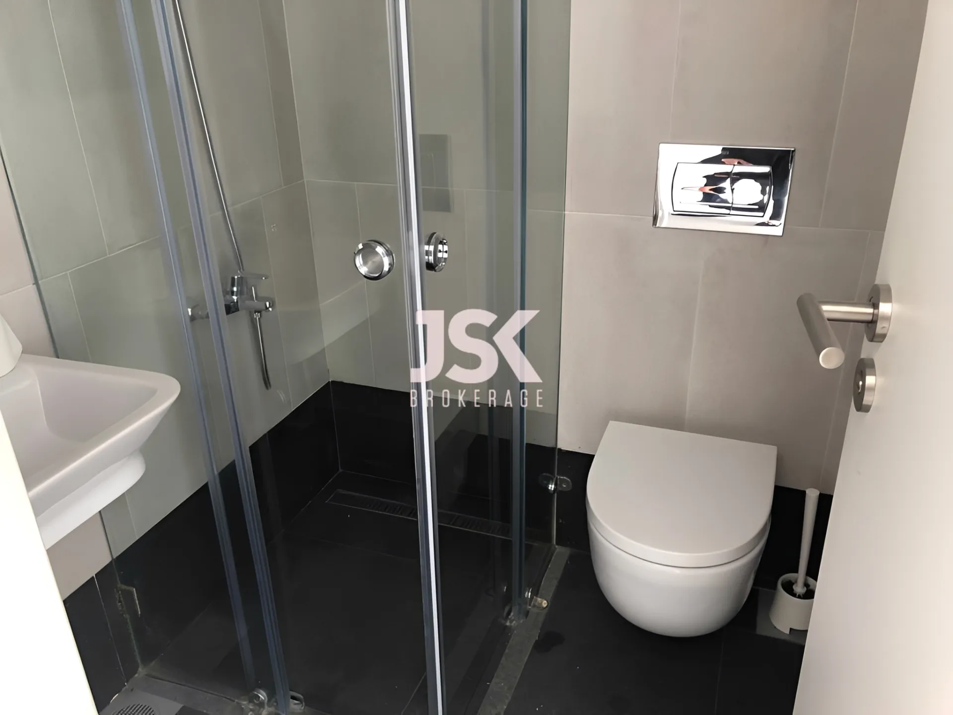 Apartment for Rent in Achrafieh