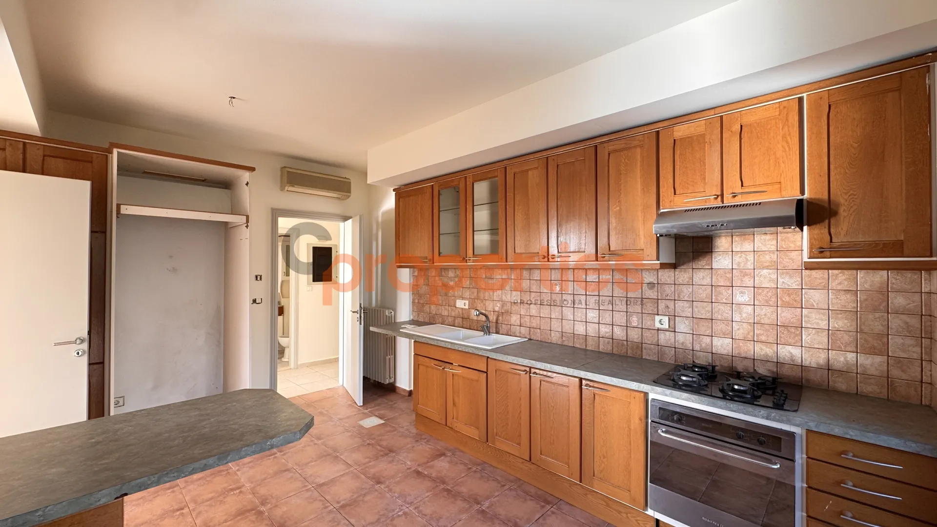 Apartment for Rent in Aaoukar