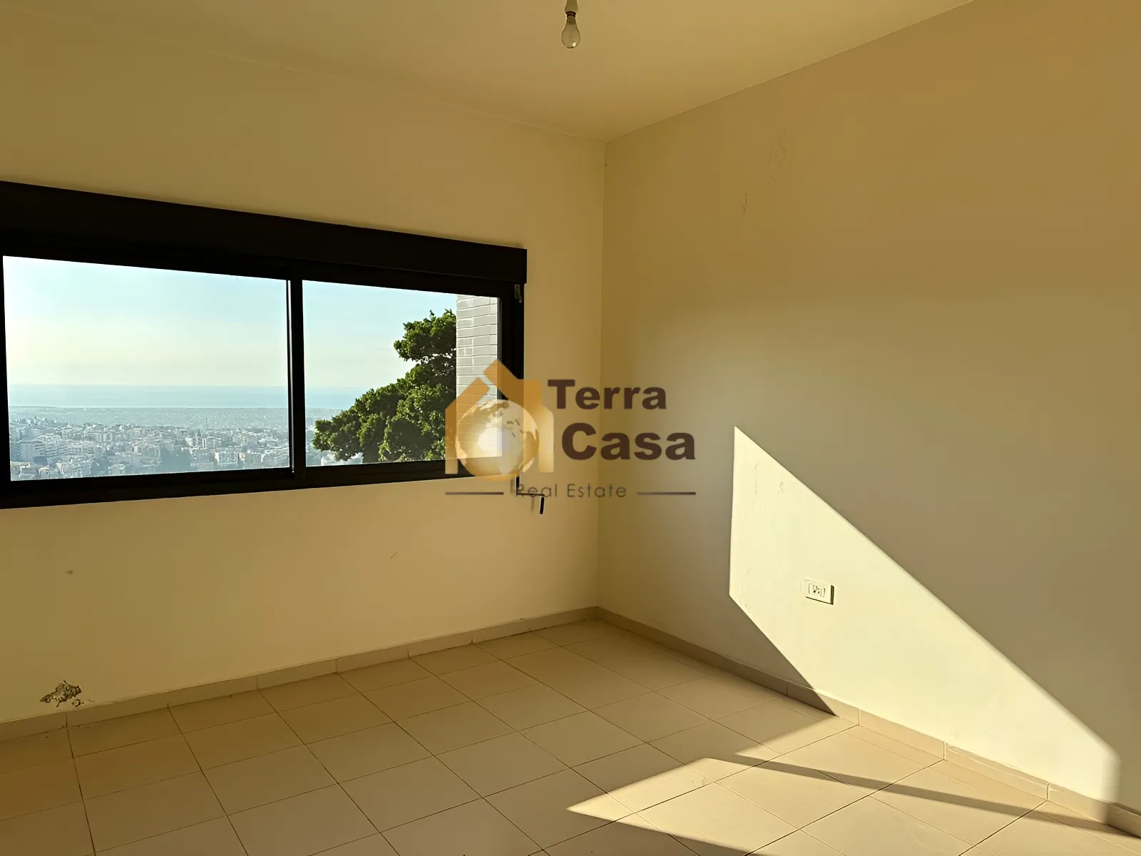 Duplex for rent in Mansourieh