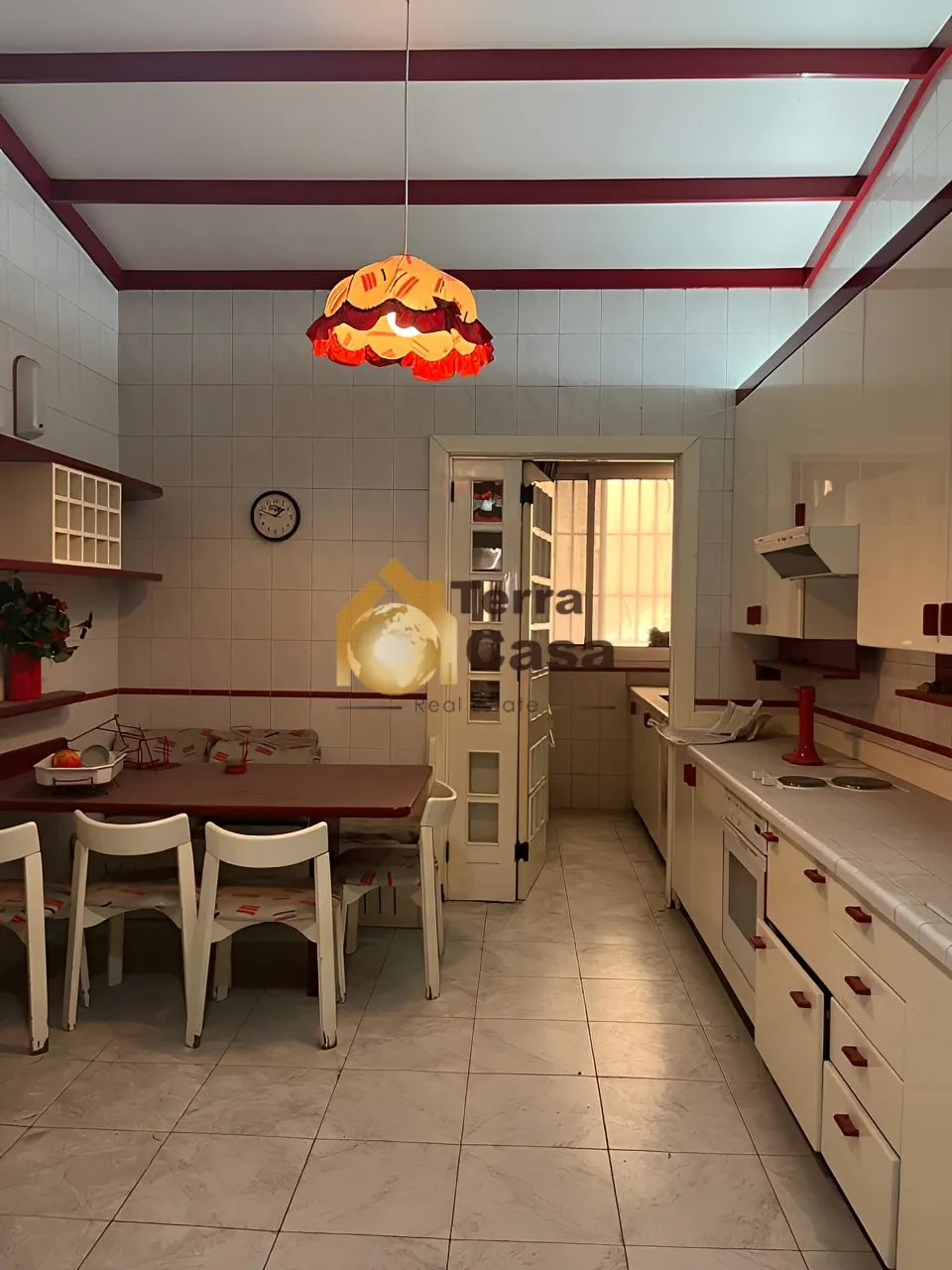 Apartment for sale in Haouch el Omara, Lebanon