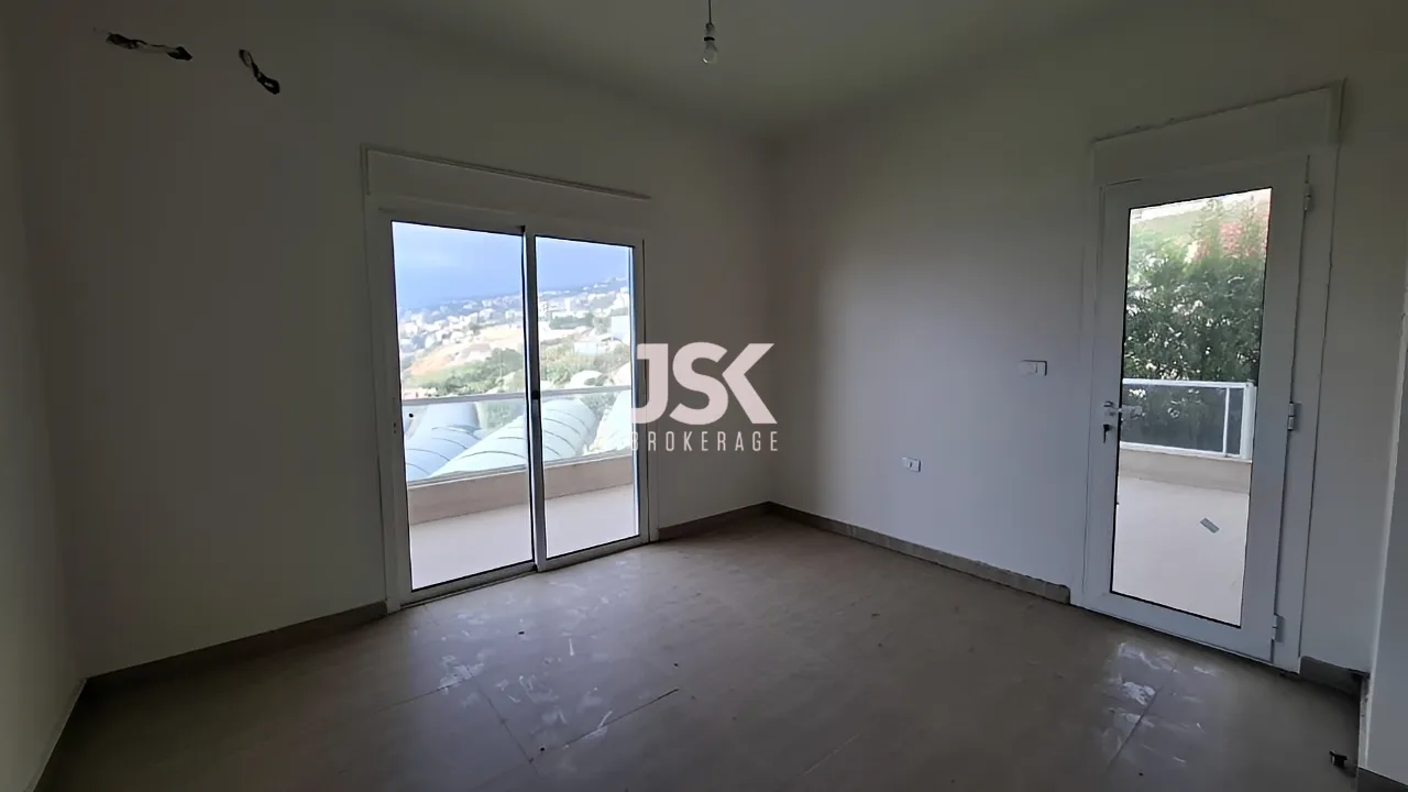 Apartment for Sale in Halat