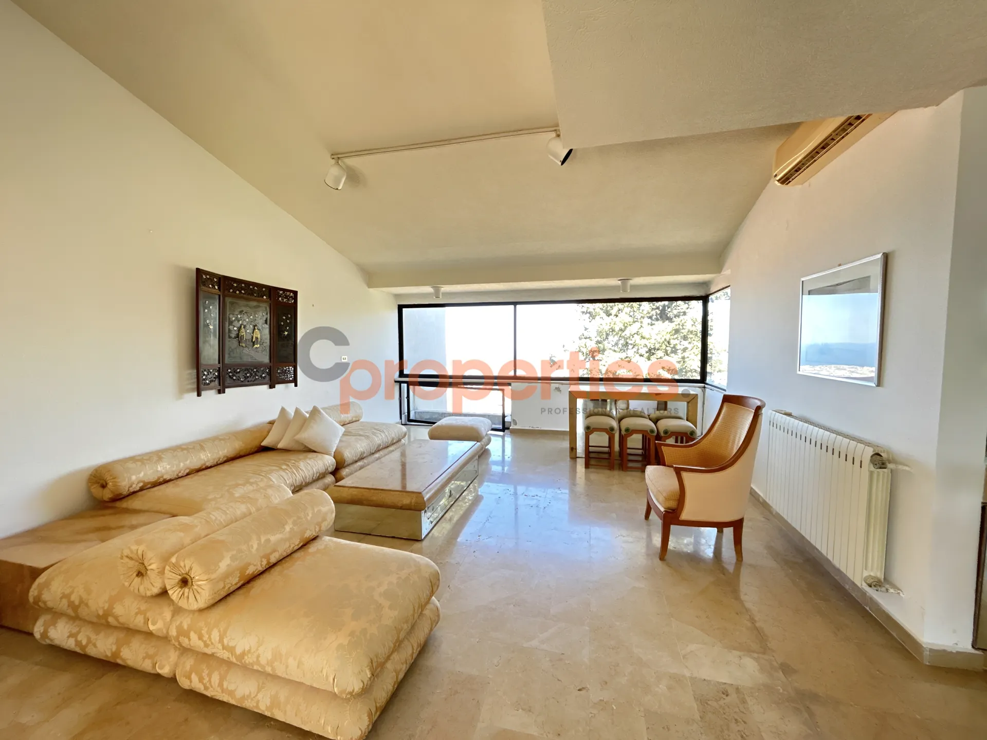 Apartment for Sale in Blat