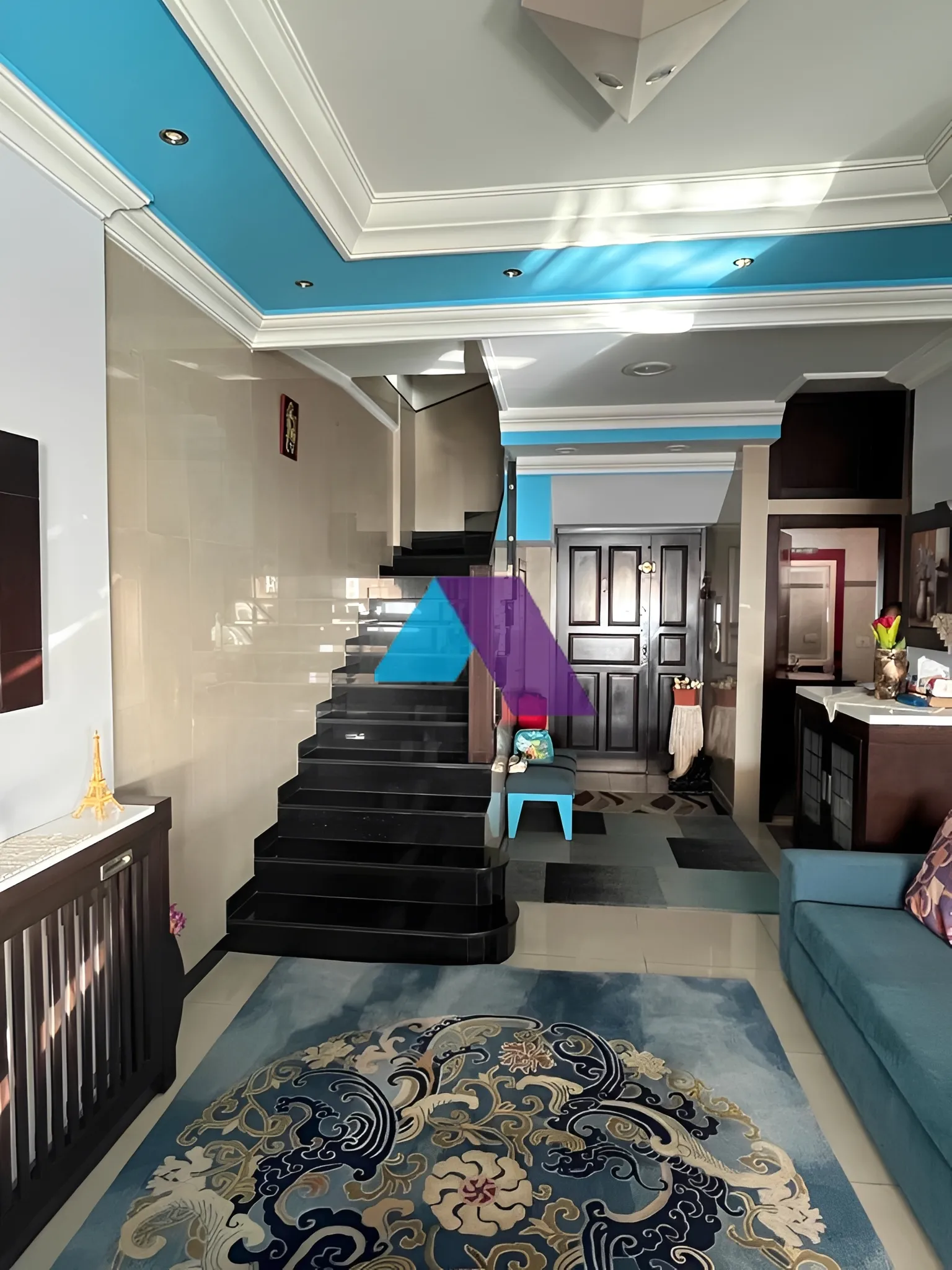 Apartment for Sale in Mazraat Yachoua - 3 bed, 3 bath