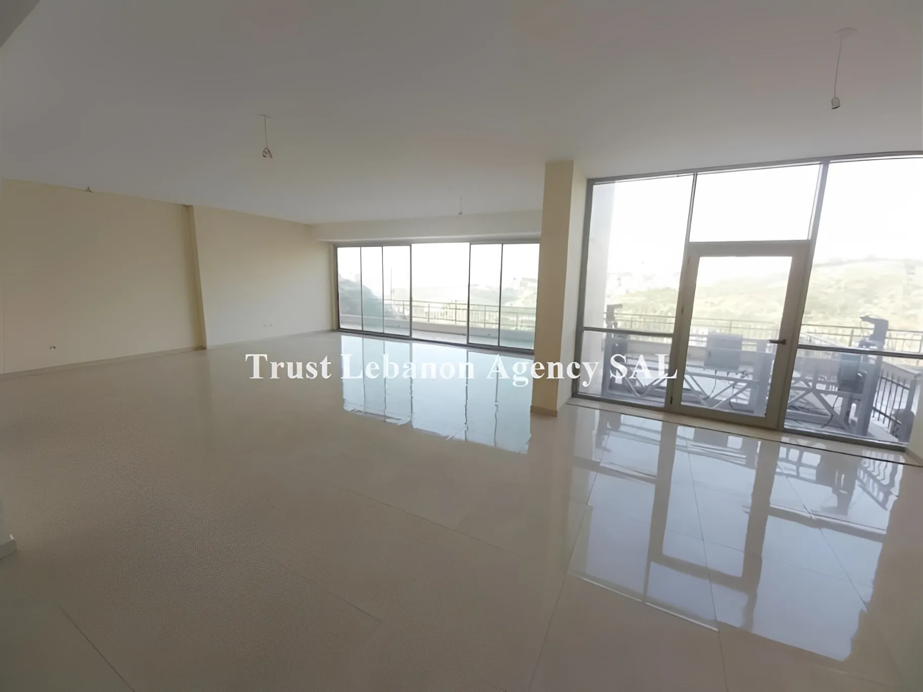 Apartment for Sale in Baabda, Louaizeh