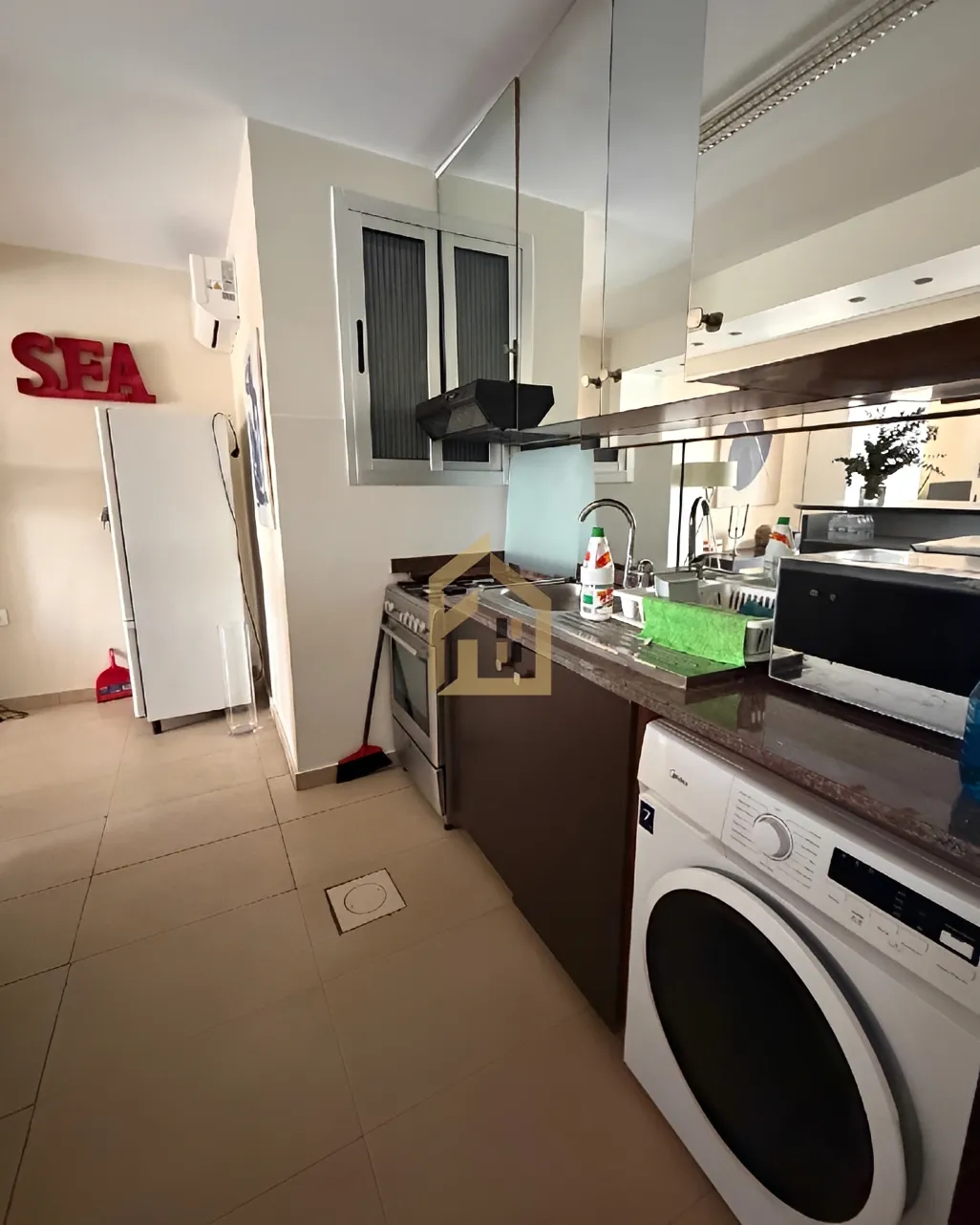 Apartment for rent in Badaro, Beirut, Lebanon - 1 bed, 1 bath