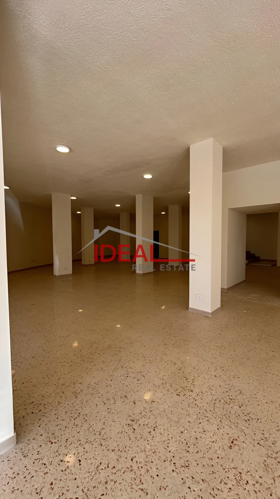 Shop for rent in Ajaltoun, Lebanon