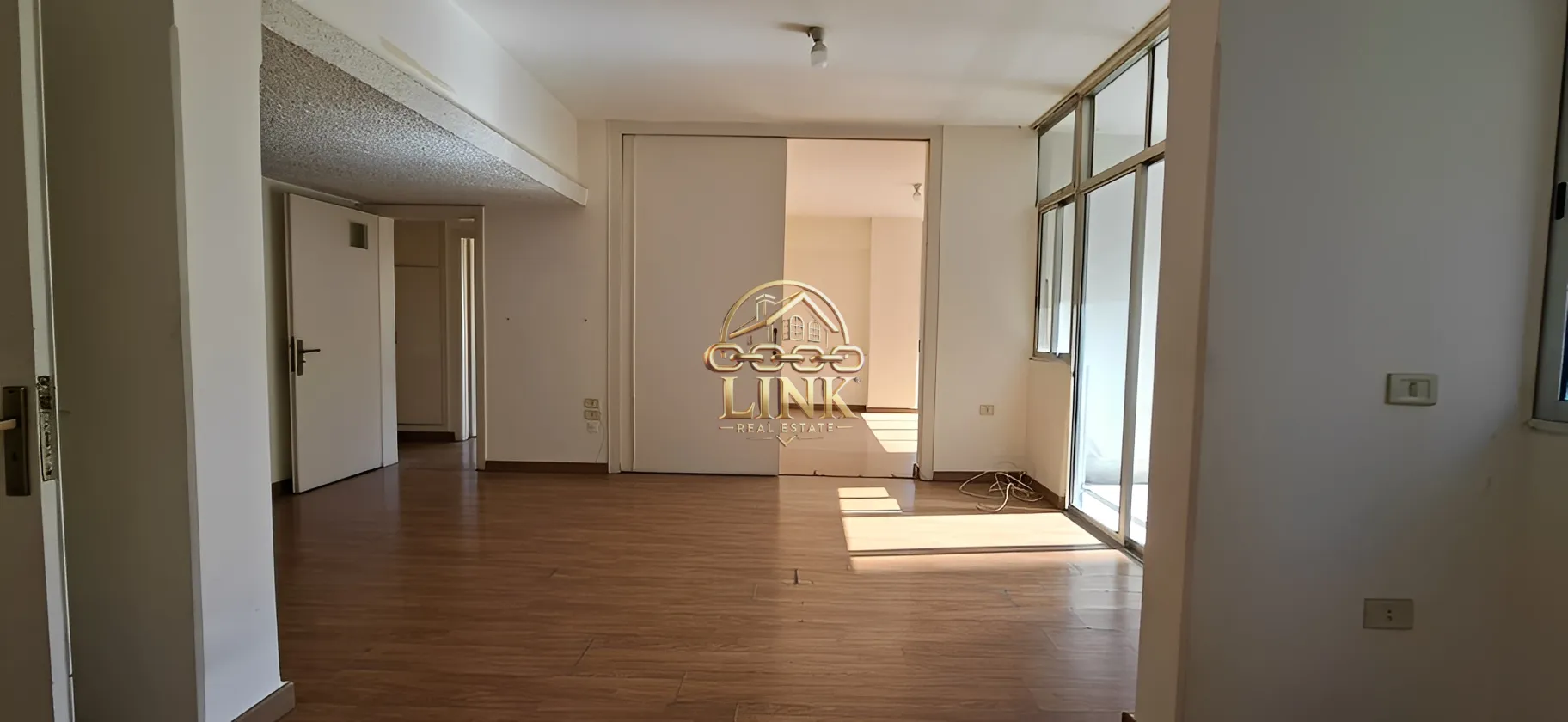 Apartment for Sale in Ain Al Tineh, Bayrut, Lebanon - 3 bed, 2 bath