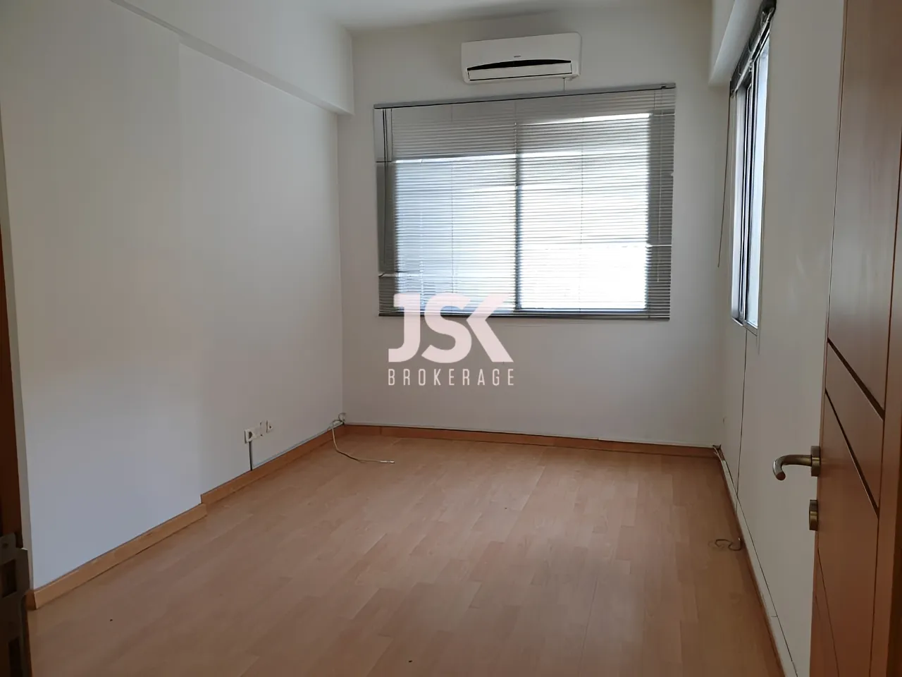 Office for Rent in Achrafieh