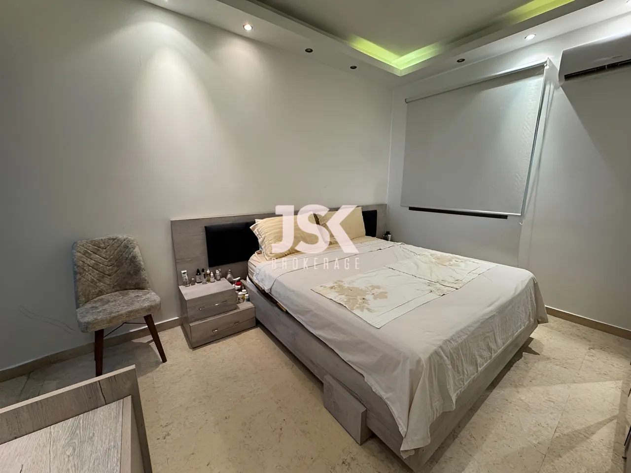 Apartment for Sale in Bourj Abi Haydar
